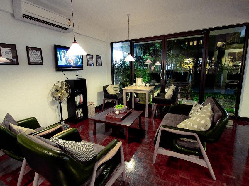 House 23 Guesthouse Bangkok Eksteriør billede