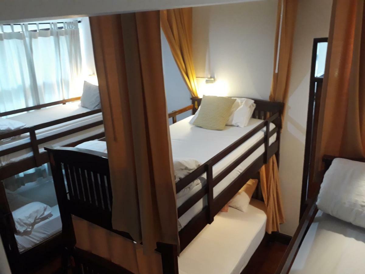 House 23 Guesthouse Bangkok Eksteriør billede